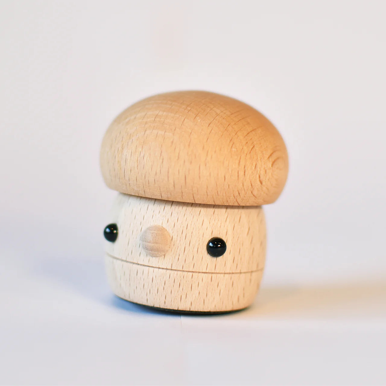 Donguri Kinoko Ramp Walker - Acorn Mushroom Natural