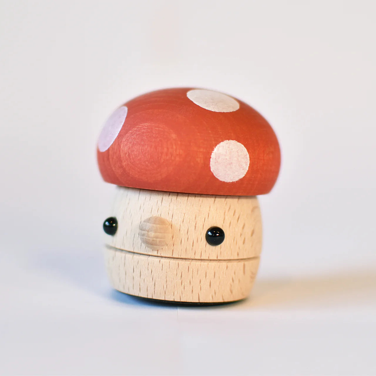 Donguri Kinoko Ramp Walker - Acorn Mushroom Red
