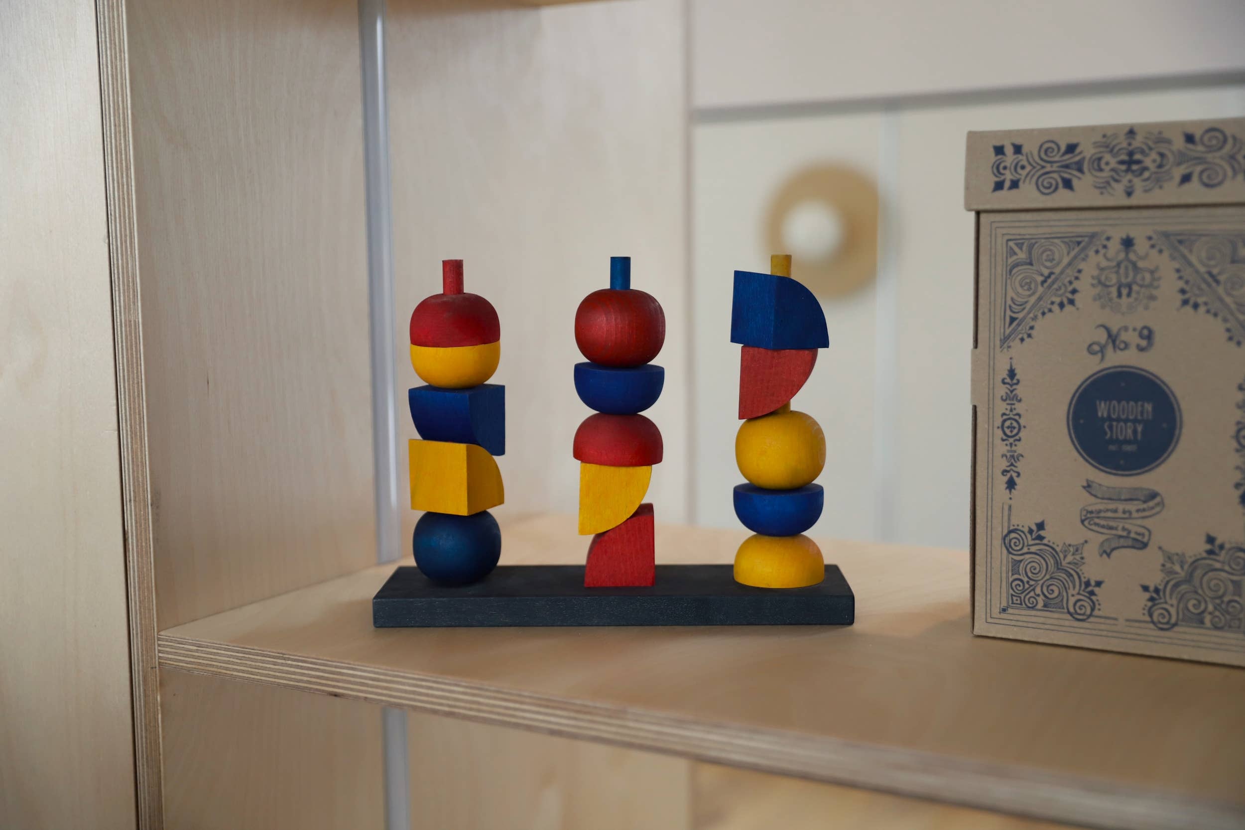 Modern stacking toy Y