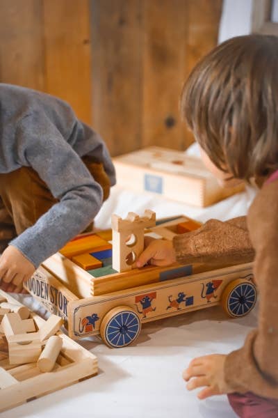 Wooden trolley - Toy wagon