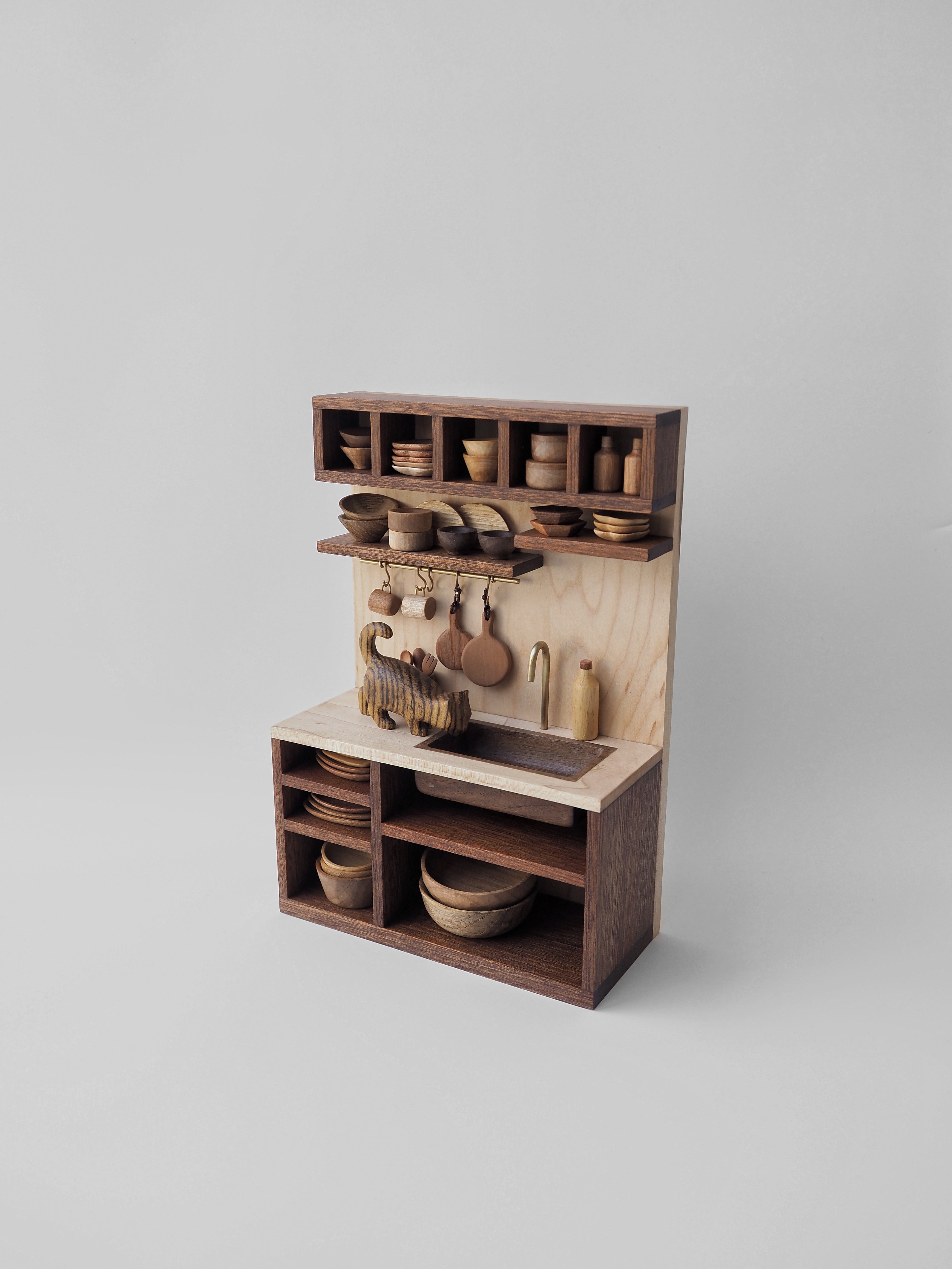 Kitchen B: Cabinets - "The Simple Daily" Series 06