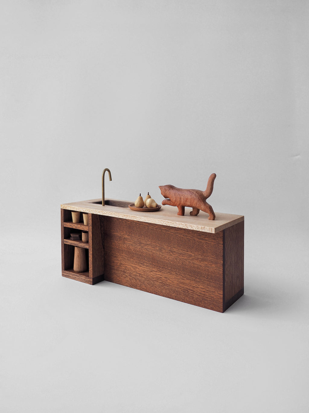 Kitchen C: Island & Bar - “The Simple Daily" Series 07