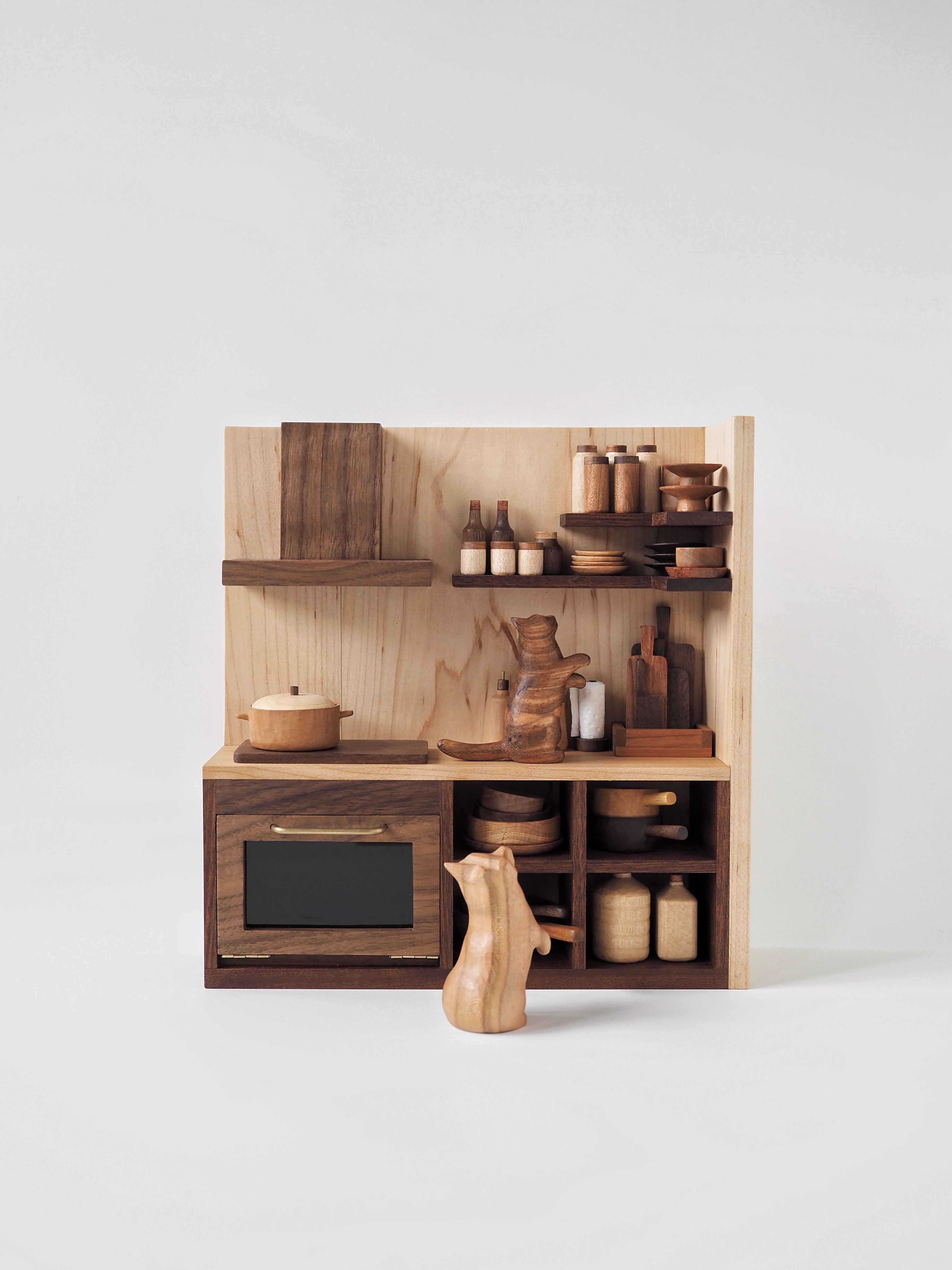 Kitchen A: Stove & Oven - 'The Simple Daily' Series 05