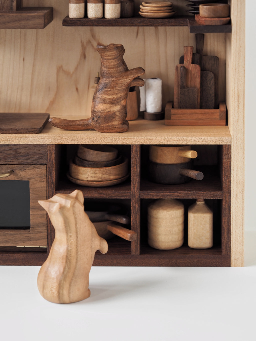 Kitchen A: Stove & Oven - 'The Simple Daily' Series 05
