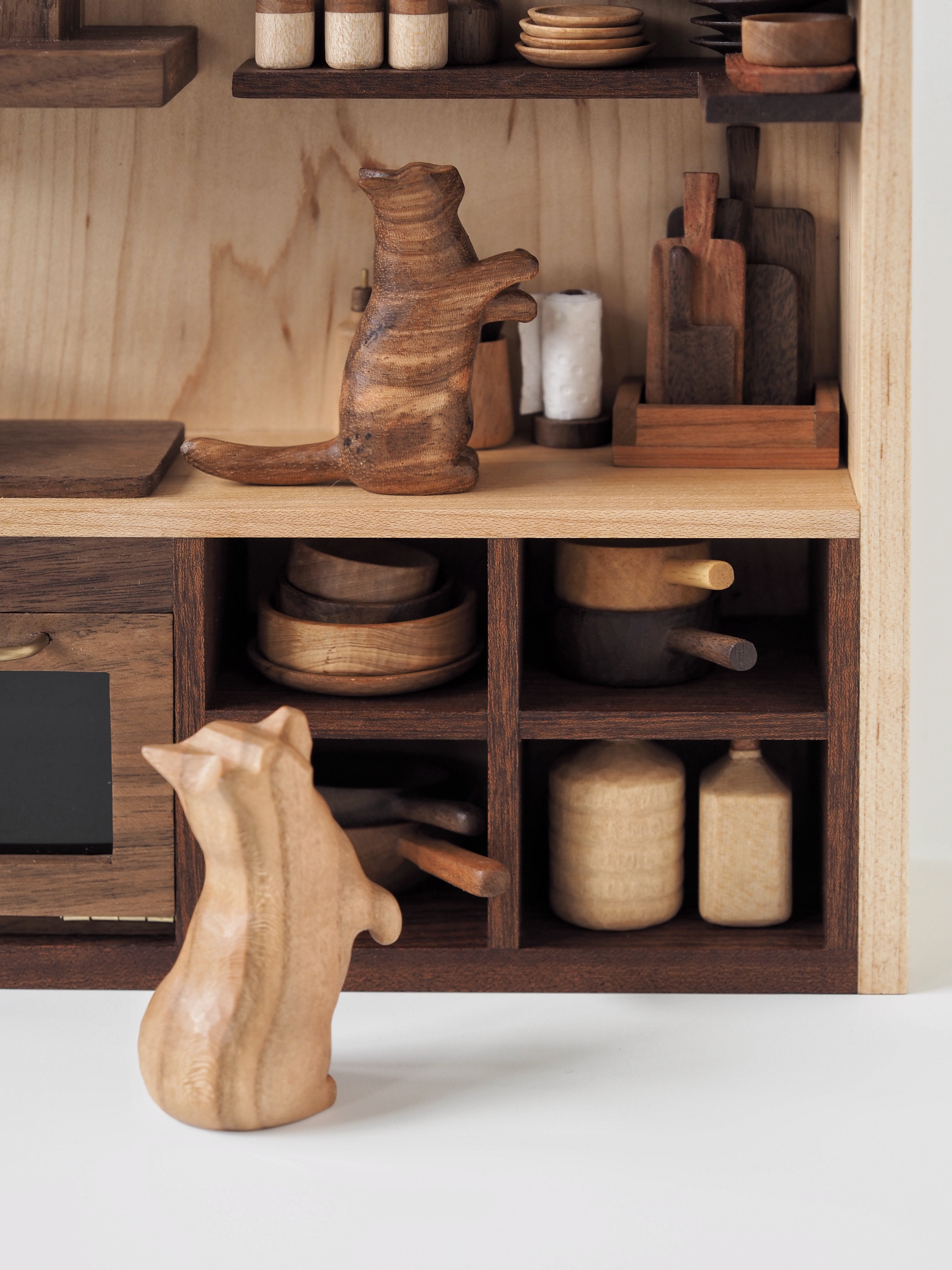 Kitchen A: Stove & Oven - 'The Simple Daily' Series 05