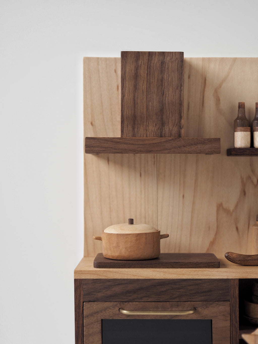 Kitchen A: Stove & Oven - 'The Simple Daily' Series 05