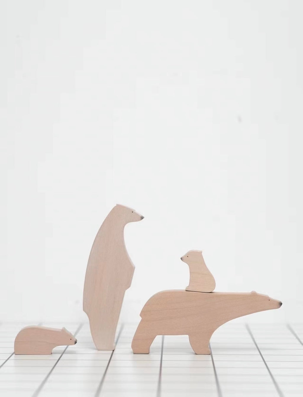 Polar Bears (4pc)