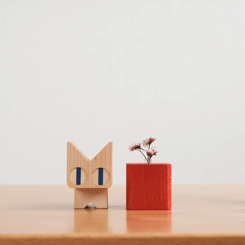 Neko Block Cat Flower Vase – Wooden Cat Planter & Bud Vase