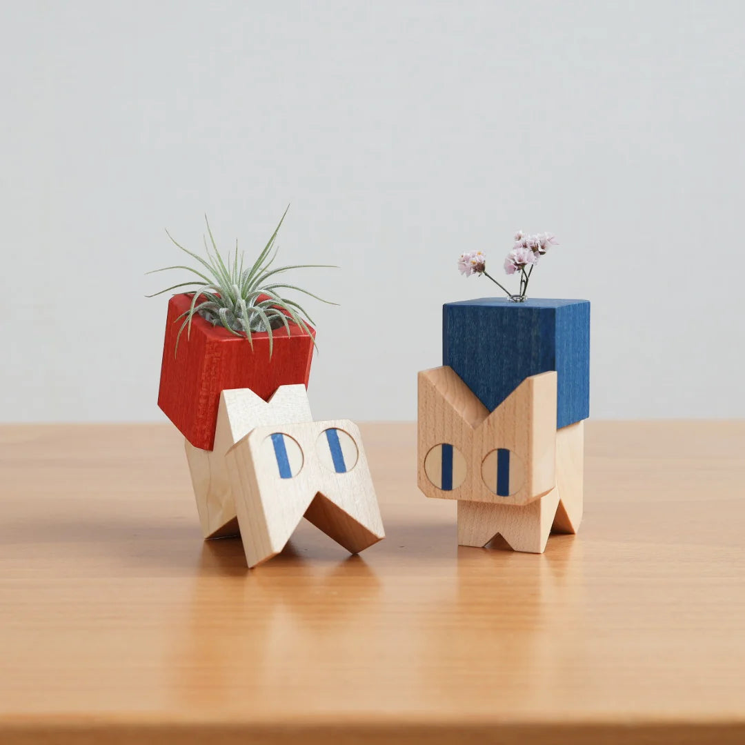 Neko Block Cat Flower Vase – Wooden Cat Planter & Bud Vase