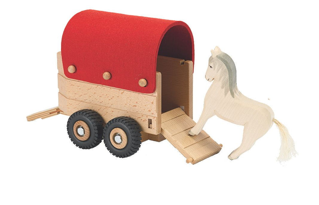Ostheimer Horse White