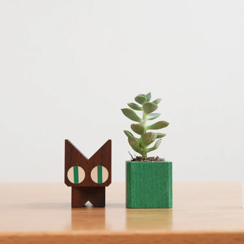 Neko Block Cat Flower Vase – Wooden Cat Planter & Bud Vase