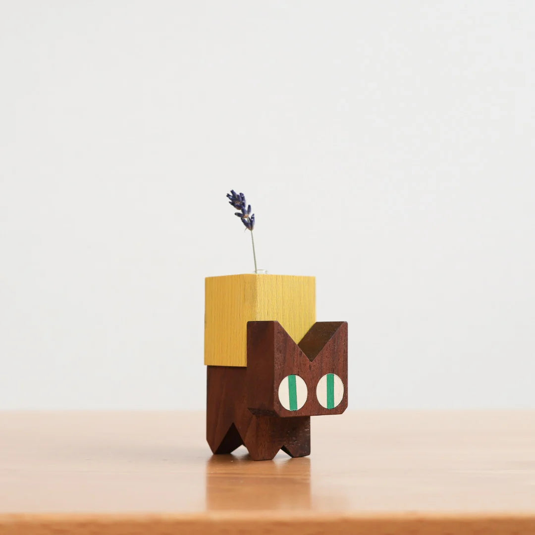 Neko Block Cat Flower Vase – Wooden Cat Planter & Bud Vase